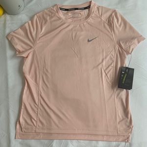NIKE Running Top